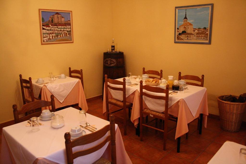 Chinchón Hostal La Balquina מראה חיצוני תמונה
